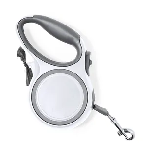 Guinzaglio per Animali Domestici Personalizzato con Design Elegante - Product Image 1