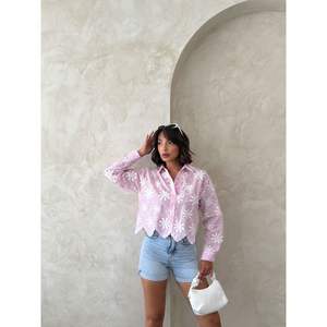 Ensembles en jean pour femmes Topshow, chemise brodée de fleurs, confortable et élégante - Product Image 4