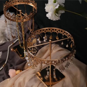 Soporte de joyería de lujo Premium Diseño caro para pendientes Collares Anillos Exhibición para tocador y tocador - Product Image 5