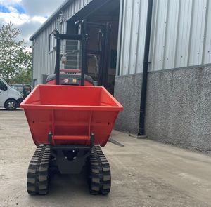 รถตักตีนตะขาบขนาดเล็ก Kubota KC70HD-4 รถดัมพ์ตีนตะขาบ รถตักหน้า สำหรับงานเกษตรและก่อสร้าง - Product Image 3