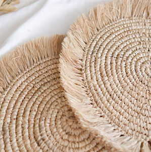 แผ่นรองจาน Raffia Round placemats สำหรับงานแต่งงานที่โรแมนติก | ค่าใช้จ่ายตามธรรมชาติสำหรับร้านอาหารในบ้านโรงแรม | งานฝีมือ - Product Image 6