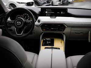 Mazda CX-90 S Premium Plus Package 2025 Usado en Buen Estado - Product Image 4