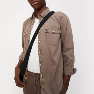 เสื้อเชิ้ตยีนส์ผู้ชายขายดีที่สุด ผ้าฝ้าย 100% คอวี ทรงปกติ ระบายอากาศ สไตล์ลำลอง - Product Image 5