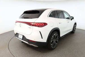 Mercedes-Benz EQE 350 4MATIC 2023 Seminuevo - Product Image 3