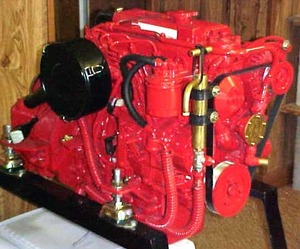 เครื่องยนต์เบต้า มารีน 38 แรงม้า 4 จังหวะ แบบติดตั้งภายในเรือ/ติดท้ายเรือ เครื่องยนต์ดีเซลใหม่ เบต้า 28 สำหรับการล่องเรือ-ใช้ได้ทั้งน้ำมันไฟฟ้าและน้ำมันเบนซิน - Product Image 2