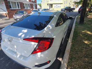 Honda Civic EX 2018 Usado, Limpio, Volante a la Izquierda, 50001-75000 Millas - Product Image 4