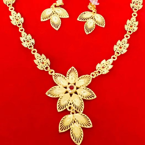 Conjunto de pendientes de collar de cobre chapado en oro de 24 quilates de moda Vintage de inspiración italiana enviado directamente a EE. UU. Francia España Turquía Comoras - Product Image 1