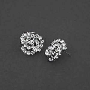 Kriaa Pendientes de tuerca surtidos Chapado en plata con piedra austriaca blanca 1310751 Accesorio de moda - Product Image 1