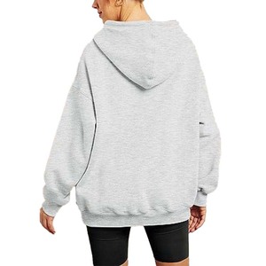 Sweat-shirt décontracté à manches longues pour femmes, vêtements d'hiver doublés en polaire zippés à capuche avec logo imprimé sur le devant et cordon de serrage - Product Image 3