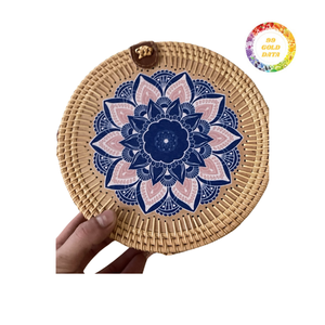 Rattan <b>Crossbody</b> <b>Bag</b> Handmade Woven <b>Straw</b> Shoulder Purse with Unique Design for Vacation Daily Use - Product Image 4