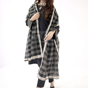 Tenue décontractée pakistanaise en 3 pièces, robe en coton/polyester, pantalon uni, chemise, dupatta imprimé - Product Image 5