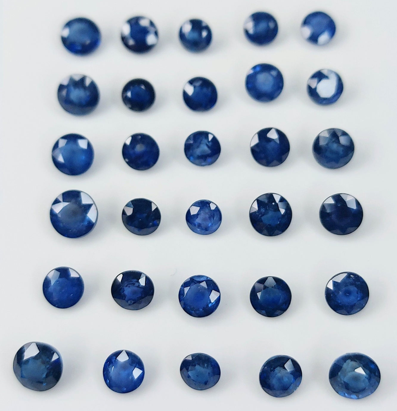 สีน้ำเงินเข้ม