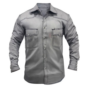 Camisa con panel trasero ventilado para transpirabilidad Camisa de oficina afilada con costuras en contraste Camisa de uso diario - Product Image 1