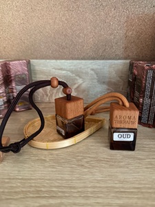 OEM kính xe làm mát không khí khuếch tán 8ml thân thiện với môi hương liệu Oud tinh dầu treo nước hoa giáng sinh đám cưới Thái Lan - Product Image 6