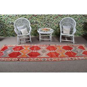 Alfombra Turca Vintage de 3.1x10.5 pies, Alfombra de Pasillo, Alfombra de Lana con Parches Rojos y Grises - Product Image 3