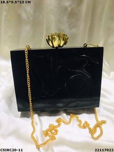 Nuevo Bolso de Mano y Bandolera de Diseño Artesanal para Novias y Damas de Honor de Craftstages International |   Bolso de Resina Hecho a Mano - Product Image 4