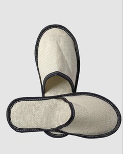 Pantoufles de plage douces en jute pour femmes, nouveaux styles de pantoufles personnalisées, fournisseur vérifié 2023 - Product Image 1