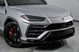 Lamborghini Urus SUV 2022 - Product Image 4