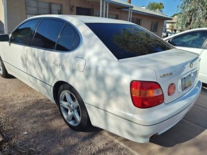 Lexus GS 400 1998 d'occasion en parfait état, V8 suralimenté, boîte automatique ZF 8 vitesses, couleur chaude - Product Image 5