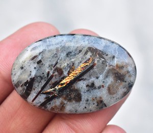 Cabochon de pierre précieuse d'astrophyllite naturelle de haute qualité, forme et taille personnalisées, pour la lithothérapie, en vrac, 20-55mm - Product Image 5