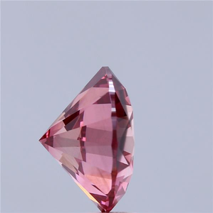Diamante Suelto Cultivado en Laboratorio de Color Rosa Intenso de 5.60 Quilates, Corte VS2 con Excelente Pulido y Certificado IGI, Corte Redondo de Lujo - Product Image 4