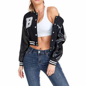 Veste universitaire pour femmes en 100% laine - Respirante et coupe-vent, personnalisable pour les équipes/les écoles ou pour un usage décontracté avec broderie - Product Image 6