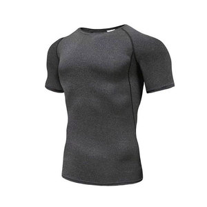 Ventes en gros de rashguards personnalisés avec logo, rashguards de compression à séchage rapide, rashguards de fitness à manches courtes - Product Image 4