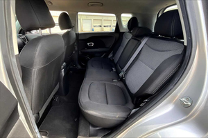 KIA SOUL + 2018 d'occasion, conduite à gauche/droite - Product Image 5