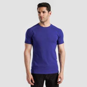 เสื้อยืดถักสีน้ำเงินอิเล็กทริก ดีไซน์เรียบง่าย - Product Image 1