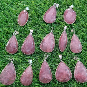 Pendentif en pierre précieuse de quartz cerise de qualité supérieure Pendentif en métal quartz cerise en argent allemand - Product Image 5