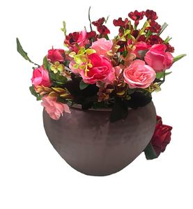 Vente en gros de vase à fleurs en fer fait à la main pour décoration d'hôtel et de maison de mariage tendance classique avec logo personnalisé revêtement en poudre tendance industrielle - Product Image 1