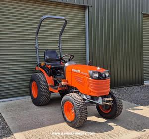 รถแทรกเตอร์อเนกประสงค์สำหรับใช้งานในฟาร์ม รุ่น B1600 ขับเคลื่อน 4 ล้อ เกียร์ธรรมดา 50 แรงม้า สภาพใหม่/มือสอง - Product Image 4