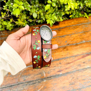 Cinturón de Cuero Genuino de Búfalo de Agua para Mujer, con Bordado Floral de Diseño, Hebilla de Latón Macizo, Longitud Personalizable - Product Image 4
