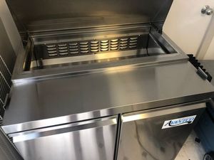 25-Foot Food Truck with Built-In Restroom - Product Image 3