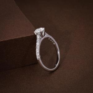 Anillo de Compromiso con Diamante Redondo Cultivado en Laboratorio de 1.14 CTW, Certificado F VVS1 VVS2, Anillo de Diamante Redondo Solitario, Regalo de Aniversario, Moderno - Product Image 4