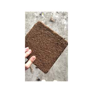 Le matériau peut être comprimé en briques ou en blocs compacts pour un stockage et un transport pratiques, ce qui le rend facile à manipuler - Product Image 6