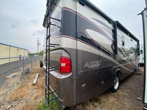 Used 2013 Tiffin Motorhomes A-l-l-e-g-r-o 31 SA ready to sell - Product Image 4