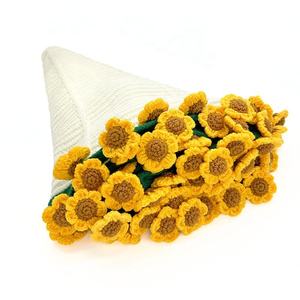 Manta de Rosas Tejida a Crochet, Hecha a Mano, Regalo Creativo, Manta de Flores de Algodón, Manta de Rosas Terminada para Festivales y Regalos - Product Image 5