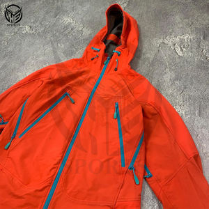 Veste en polaire à capuche douce de qualité supérieure, nouvelle conception, chaude pour l'hiver, fermeture éclair, logo personnalisé imprimé en relief - Product Image 2