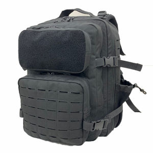 Sac à dos de haute qualité en polyester 600D 30L Molle personnalisé découpé au laser avec logo et fermeture à glissière antivol pour l'extérieur pour un usage quotidien - Product Image 3