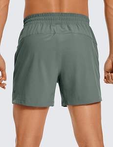 Short streetwear confortable pour homme avec poches zippées et tissu léger idéal pour les fashionistas streetwear - Product Image 3