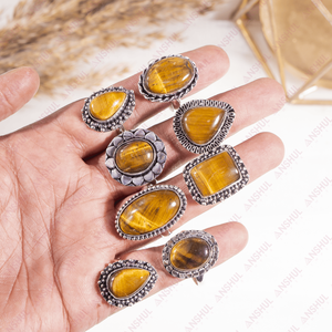 Bagues en cabochon œil de tigre marron vendues dans le monde entier, cristaux de guérison de qualité supérieure pour la création de bijoux, la méditation, la mode, le quotidien et les soirées. - Product Image 4