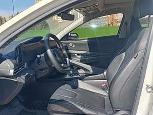 Berline Familiale Économique 2024 GLS 1.5L CVT d'Occasion, Technologie de Pointe, Maintien Automatique, Faible Consommation de Carburant - Product Image 4