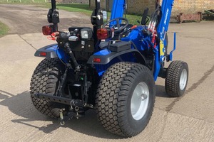 Agricultural Tractors SOLIS 26 with Loader 4x4 Solis <b>Small</b> Farm And Garden <b>Wheel</b> Tractor - Product Image 4