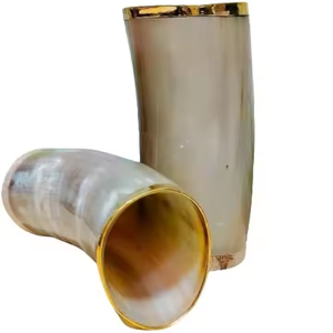 แก้วฮอร์นสำหรับดื่มเบียร์ทำด้วยมือจากไวกิ้งสำหรับงานเลี้ยงเบียร์โดยงานฝีมือเสี้ยว - Product Image 1