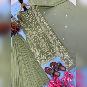 Nouveauté : Ensemble Kurti Sharara et Dupatta en 3 pièces en gros, en faux georgette lourd avec broderie à la main pour femmes - Product Image 6