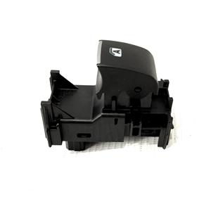Panneau de boutons avant droit Toyota C-HR Hybride 2ZR (16>23) - Product Image 1