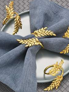 Rond de serviette classique en métal fait à la main avec une touche antique raffinée pour les mariages élégants de repas de famille et les événements haut de gamme - Product Image 5