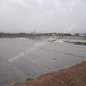 Geomembrana de HDPE Negra de Primera Calidad, Impermeable, con Excelente Durabilidad y Garantía de Fábrica - Product Image 4