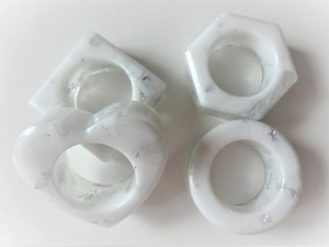 Anillos de Servilleta Acrílicos Estilo Ángel, Hechos a Mano con Patrón Floral, Detalles Esmaltados, Remolinos Brillantes, Ecológicos, en Stock para Cena - Product Image 6